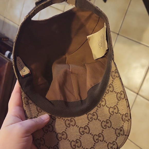 Gucci Authentic GG Logo Canvas Baseball Cap Size Small - Picture 2 of 6